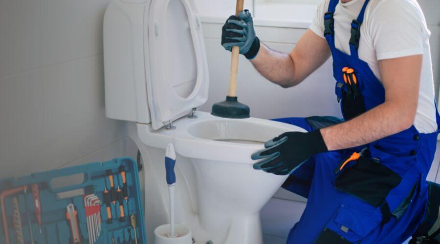 Professional septic pumping service in Camden, TX